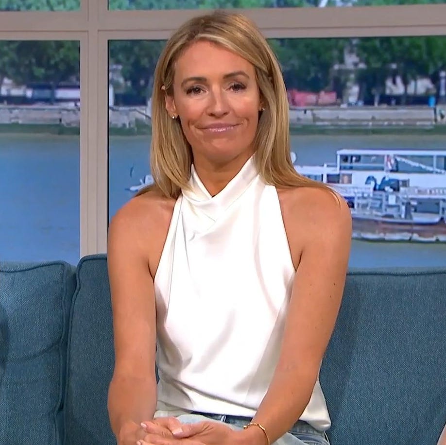 Cat Deeley's Stunning Black Swimsuit: A This Morning Break Cat Deeley's Stunning Black Swimsuit: A This Morning Break