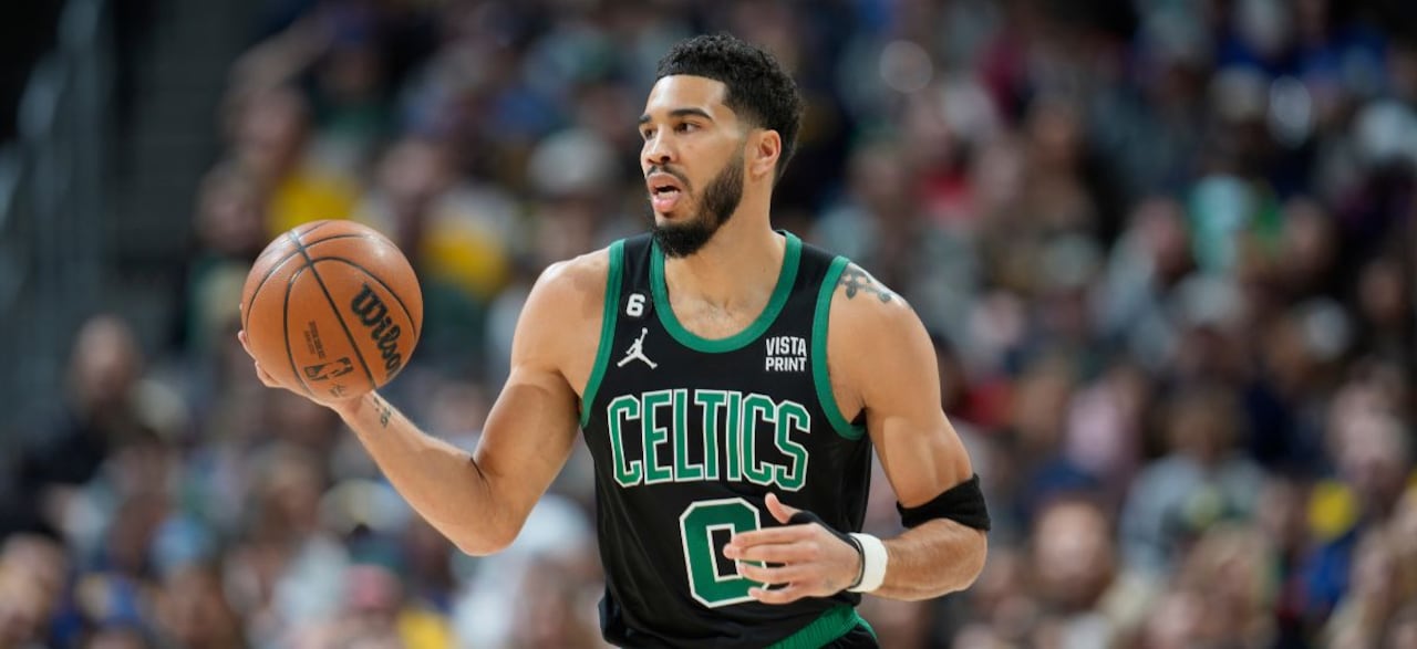 Celtics Coach Provides Update On Jayson Tatum's Wrist Injury Celtics Coach Provides Update On Jayson Tatum's Wrist Injury