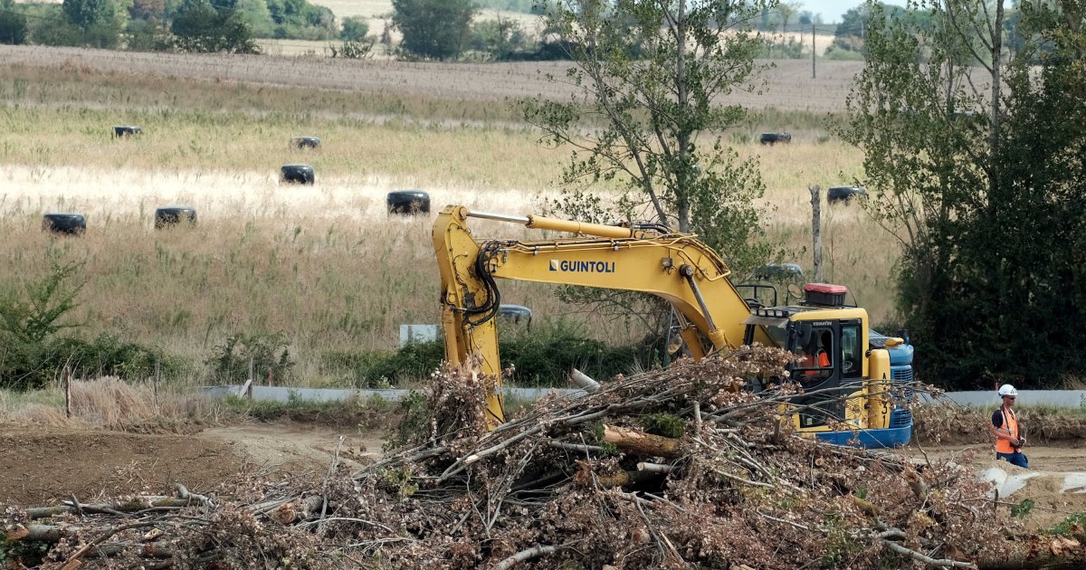 Chantier A69 : L'État Tente De Relancer Le Projet Après Son Annulation Chantier A69 : L'État Tente De Relancer Le Projet Après Son Annulation