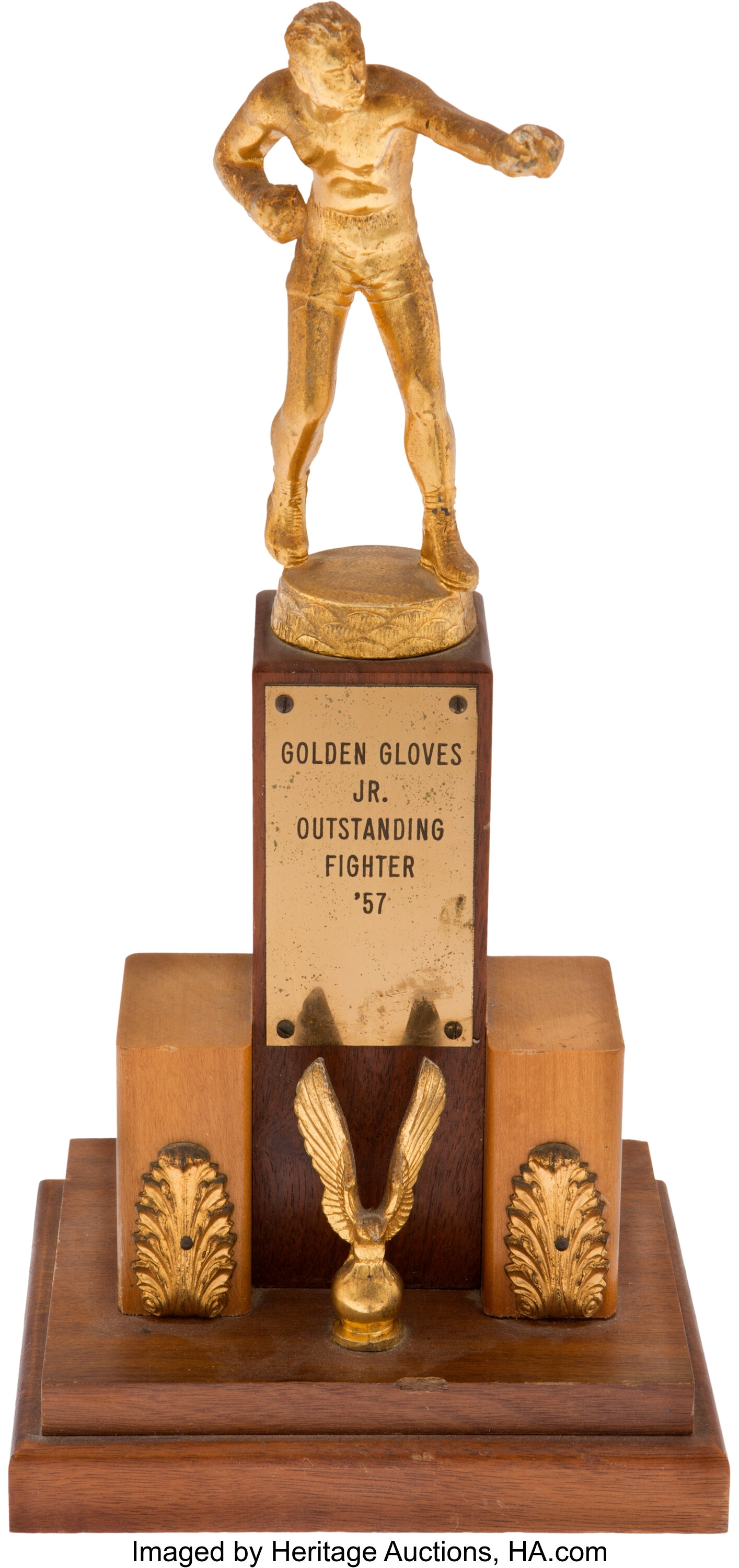 Chicago History: The Day Cassius Clay Became A Golden Gloves Champion Chicago History: The Day Cassius Clay Became A Golden Gloves Champion