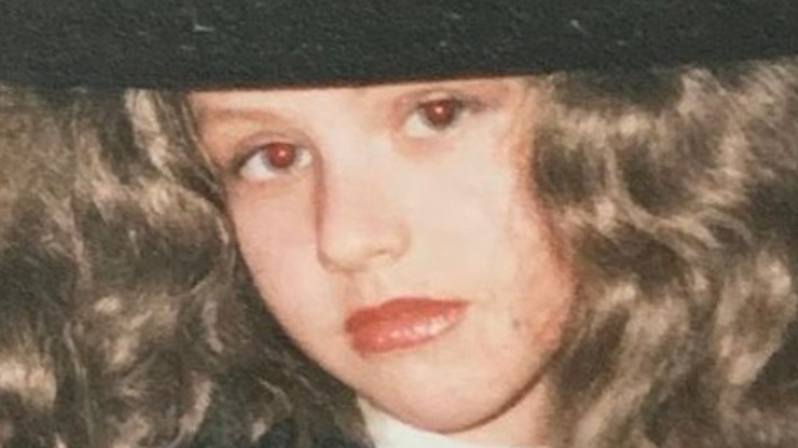 Christina Aguilera's Stunning Transformation: Aging Backward In Her New Video? Christina Aguilera's Stunning Transformation: Aging Backward In Her New Video?