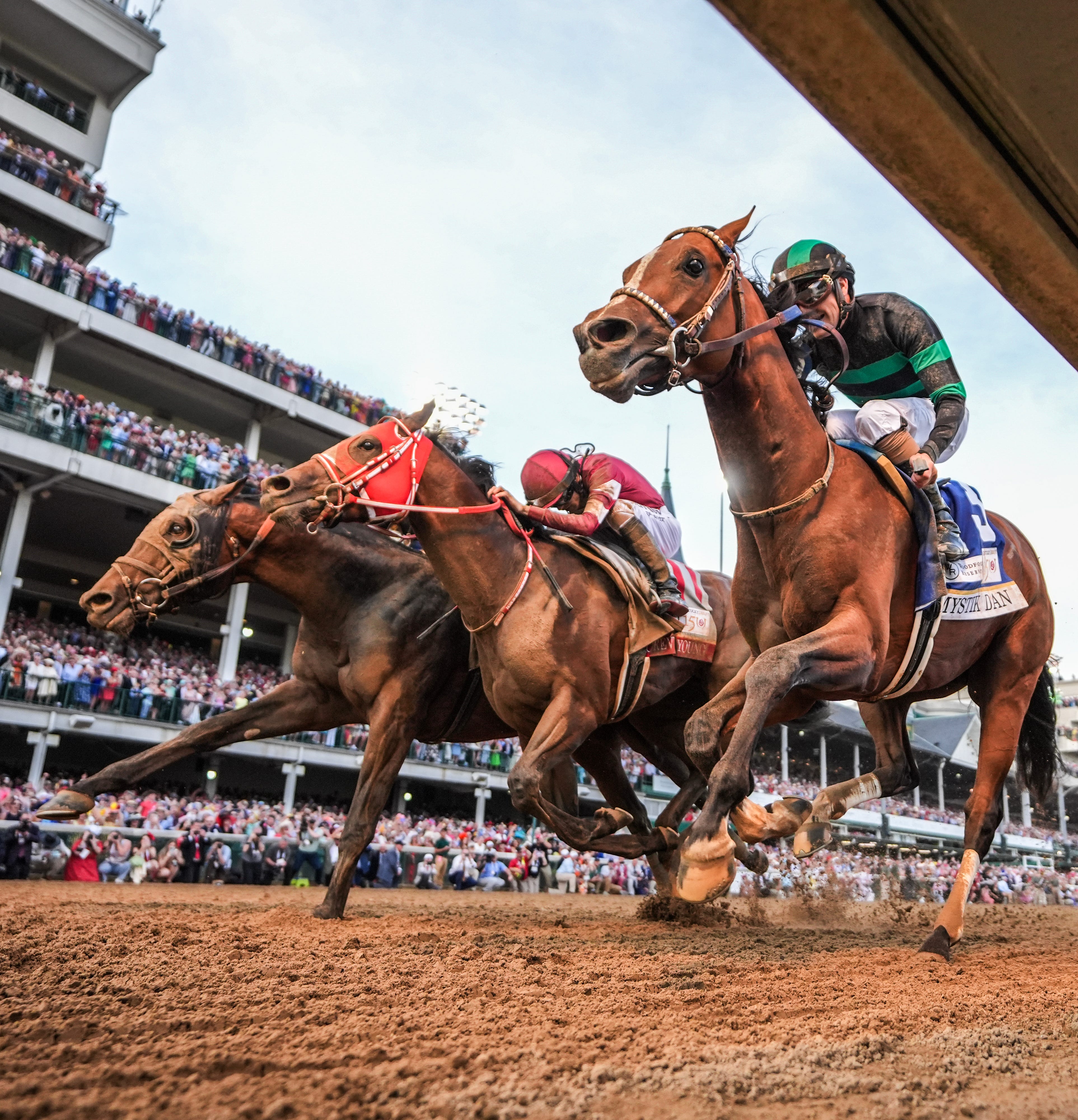 Churchill Downs Weather Contingency Plans: Kentucky Derby 2024 Churchill Downs Weather Contingency Plans: Kentucky Derby 2024