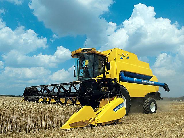 CNH Capital Names Vater Machinery New Holland Dealer Of The Year CNH Capital Names Vater Machinery New Holland Dealer Of The Year
