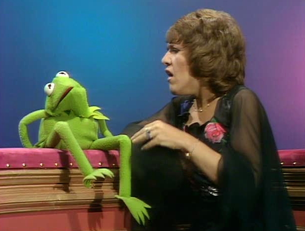 Comedienne Ruth Buzzi, Known For Sesame Street And Laugh-In, Dies At 88 Comedienne Ruth Buzzi, Known For Sesame Street And Laugh-In, Dies At 88