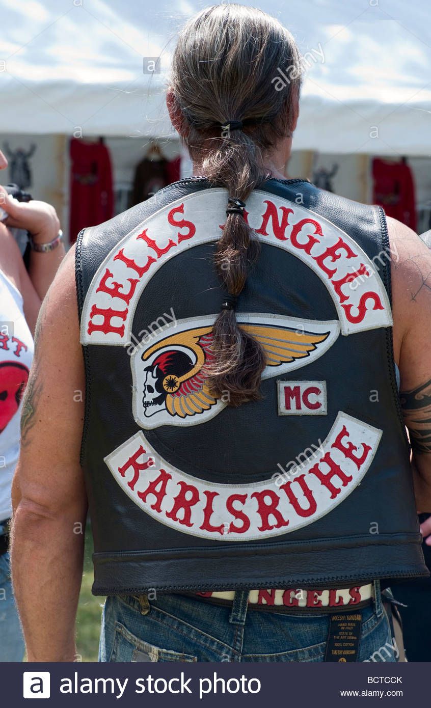 Community Gathers For Hells Angels' Craig McIlquham's Memorial Service Community Gathers For Hells Angels' Craig McIlquham's Memorial Service