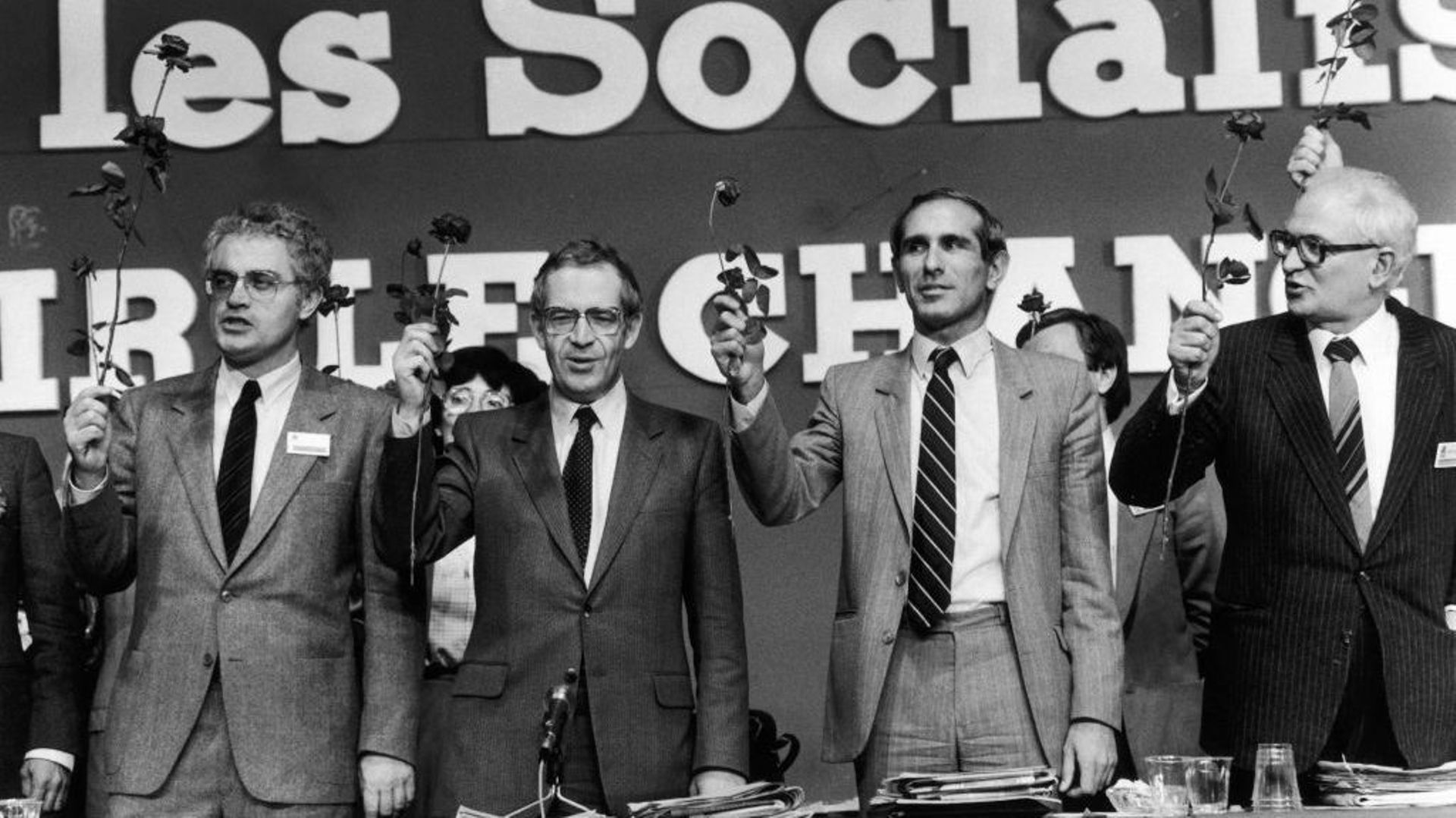 Congrès Du Parti Socialiste : Tensions Et Appel À L'Union Congrès Du Parti Socialiste : Tensions Et Appel À L'Union