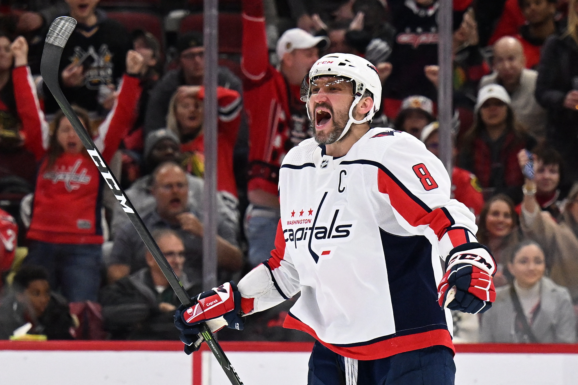 CP NewsAlert: Ovechkin Matches Gretzky's All-Time NHL Goal Record CP NewsAlert: Ovechkin Matches Gretzky's All-Time NHL Goal Record