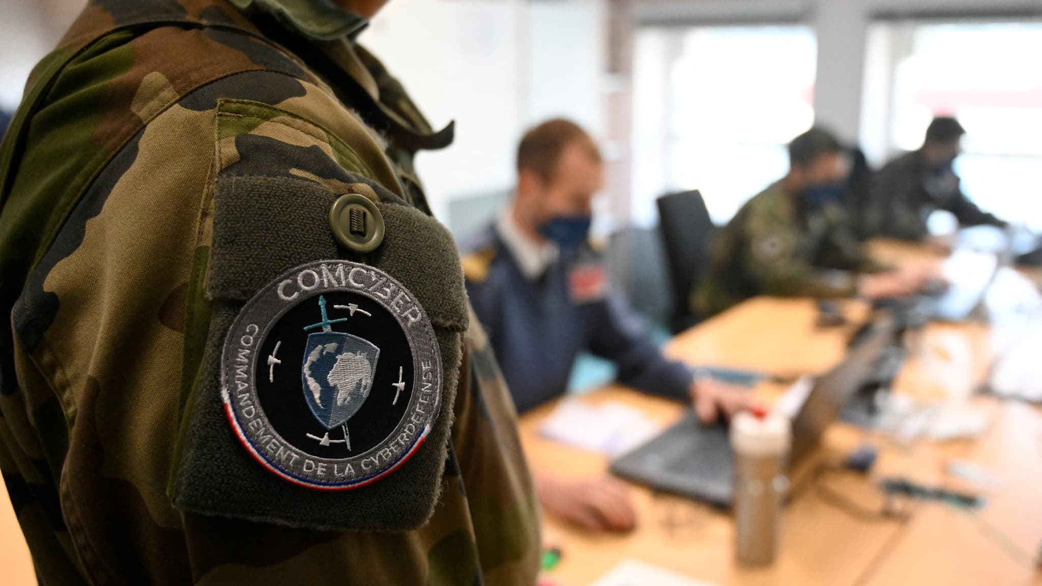 Critiques Sur Le Processus Décisionnel En Matière De Défense En France Critiques Sur Le Processus Décisionnel En Matière De Défense En France