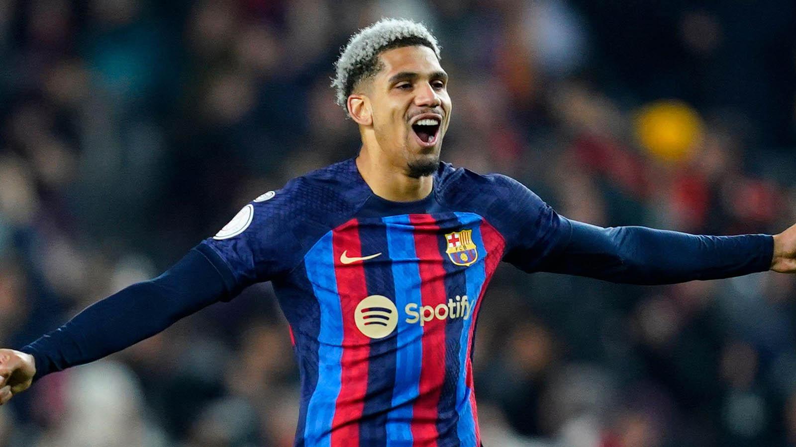 Dean Huijsen: The Next Ronald Araujo At Barcelona? Dean Huijsen: The Next Ronald Araujo At Barcelona?