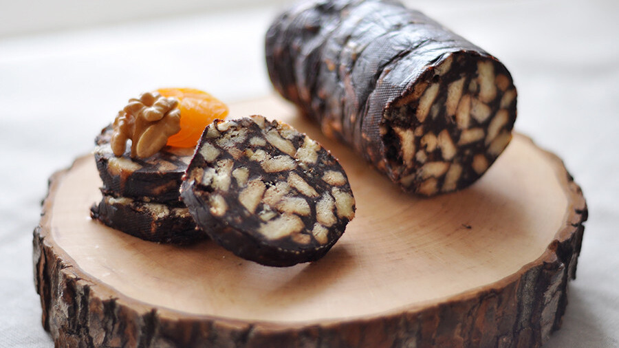 Découvrir L'art Du Dessert Français : Recette De Salami Au Chocolat De Sweet France Découvrir L'art Du Dessert Français : Recette De Salami Au Chocolat De Sweet France
