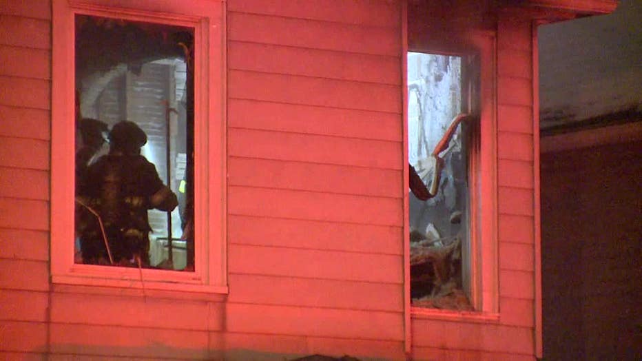 Devastating Milwaukee Fire Leaves 4 Dead, Hundreds Homeless Devastating Milwaukee Fire Leaves 4 Dead, Hundreds Homeless