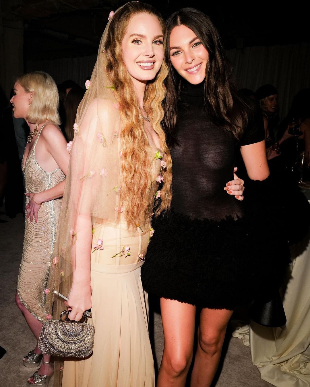 DiCaprio's Met Gala 2024: Partner Vittoria Ceretti Steals The Show DiCaprio's Met Gala 2024: Partner Vittoria Ceretti Steals The Show