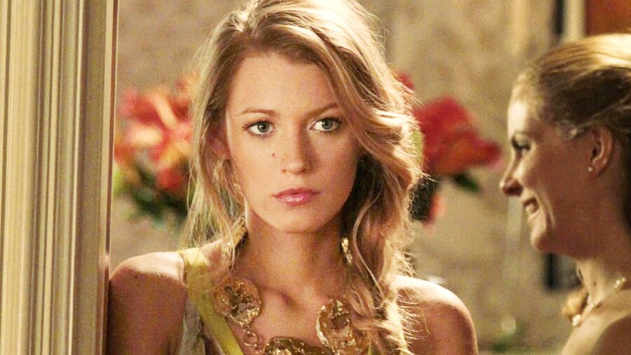 Did Blake Lively And Anna Kendrick Bury The Hatchet? Premiere Appearance Sparks Discussion Did Blake Lively And Anna Kendrick Bury The Hatchet? Premiere Appearance Sparks Discussion
