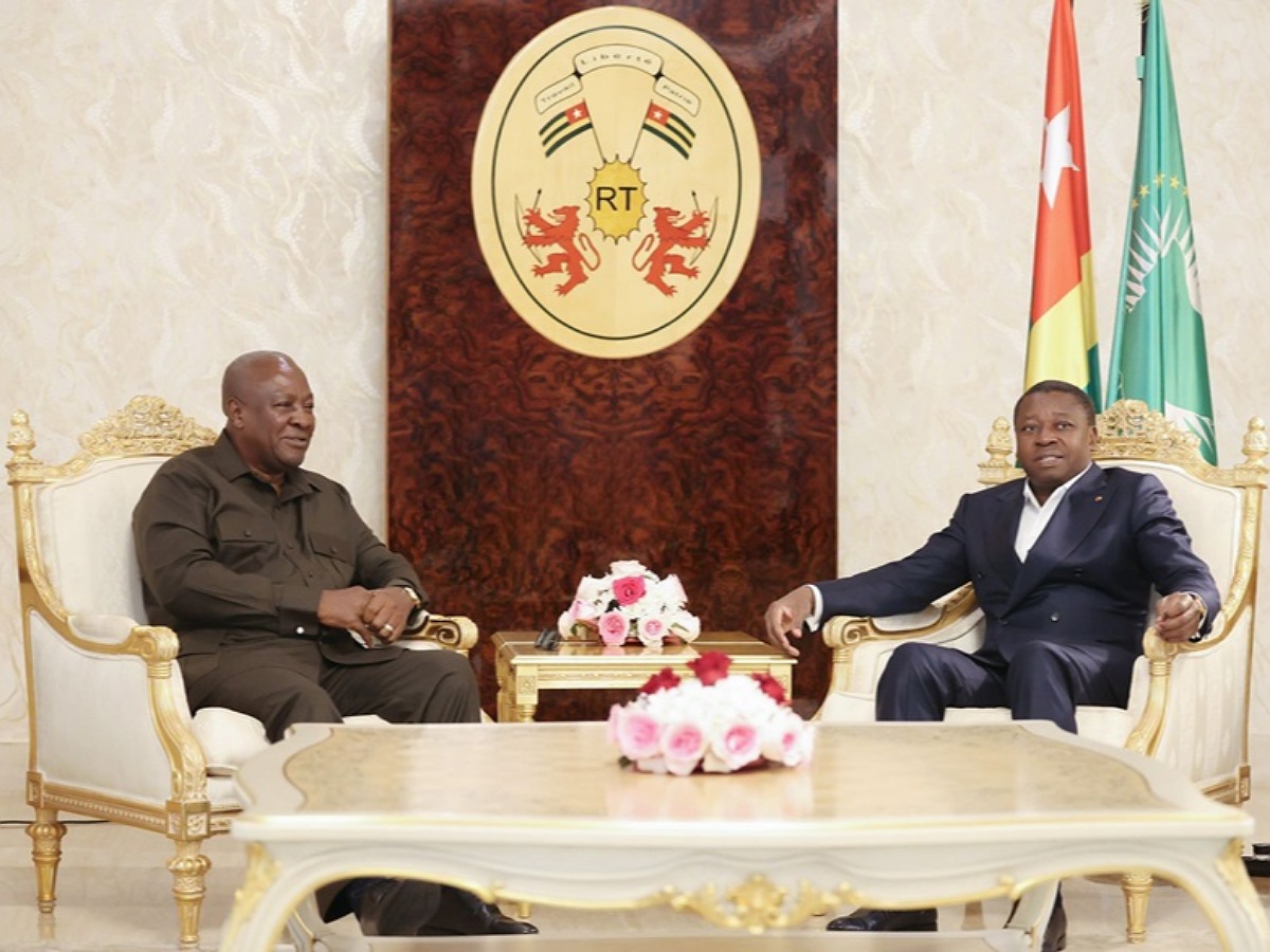 Diplomatie Ivoiro-ghanéenne : Le Président Mahama En Visite Officielle À Abidjan Diplomatie Ivoiro-ghanéenne : Le Président Mahama En Visite Officielle À Abidjan