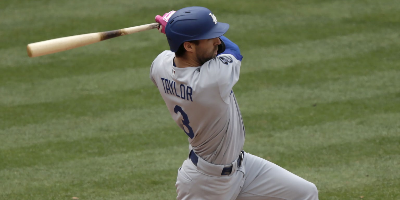 Dodgers Fall To Angels In Battle Of Missing Shortstops Dodgers Fall To Angels In Battle Of Missing Shortstops