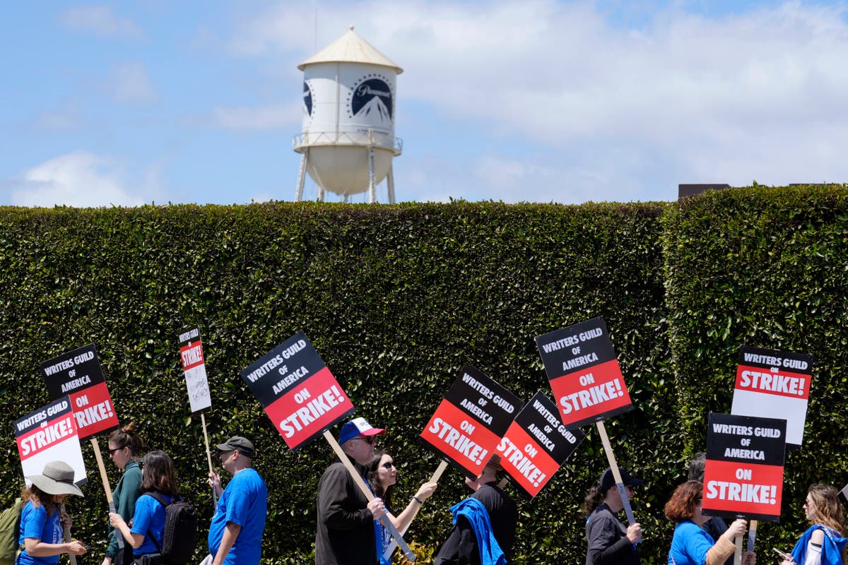 Double Trouble In Hollywood: Writers And Actors Strike Cripples Production Double Trouble In Hollywood: Writers And Actors Strike Cripples Production
