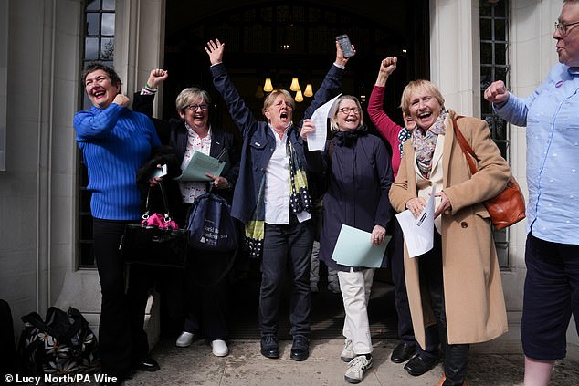 Duncan Bannatyne On Supreme Court Ruling: No Men Allowed In Women's Changing Rooms Duncan Bannatyne On Supreme Court Ruling: No Men Allowed In Women's Changing Rooms