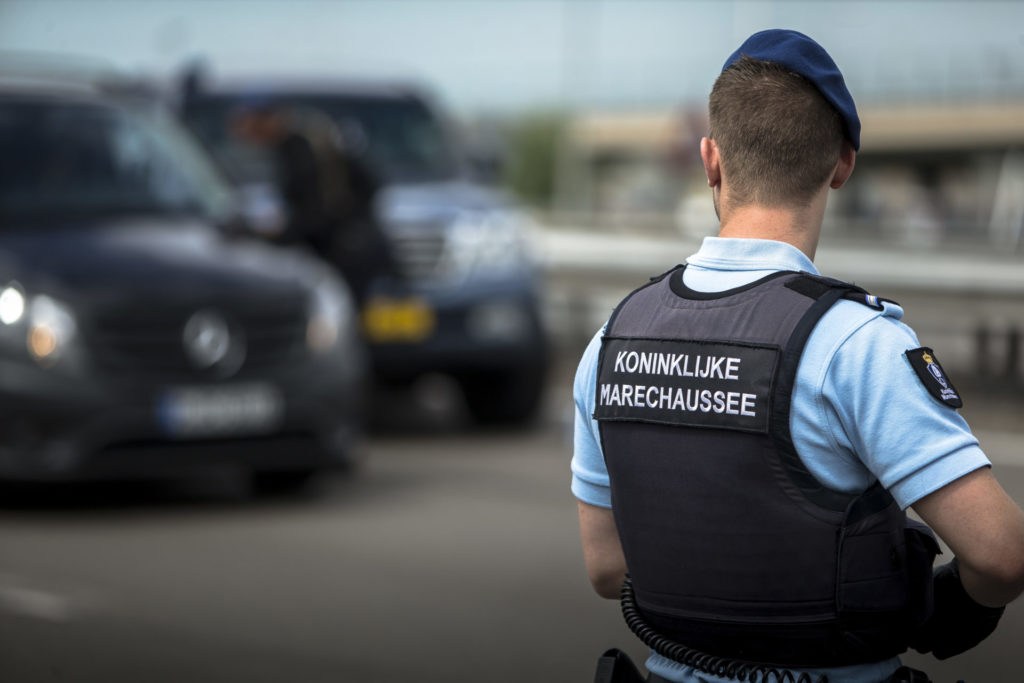 Dutch Border Checks Extended: Analysis Of Recent Trends In Immigration And Security Dutch Border Checks Extended: Analysis Of Recent Trends In Immigration And Security