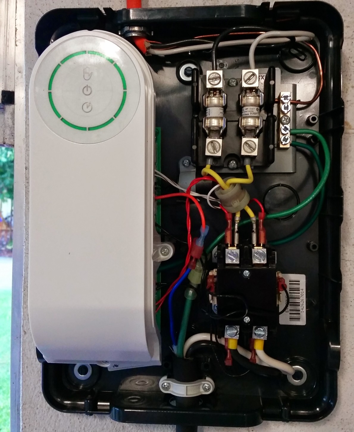East Coast EV Drivers: 100% Rebate On HPC Charging With Shell Recharge This Raya East Coast EV Drivers: 100% Rebate On HPC Charging With Shell Recharge This Raya