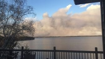 Eastern Manitoba Wildfires Rage: Ongoing Battle For Containment Eastern Manitoba Wildfires Rage: Ongoing Battle For Containment