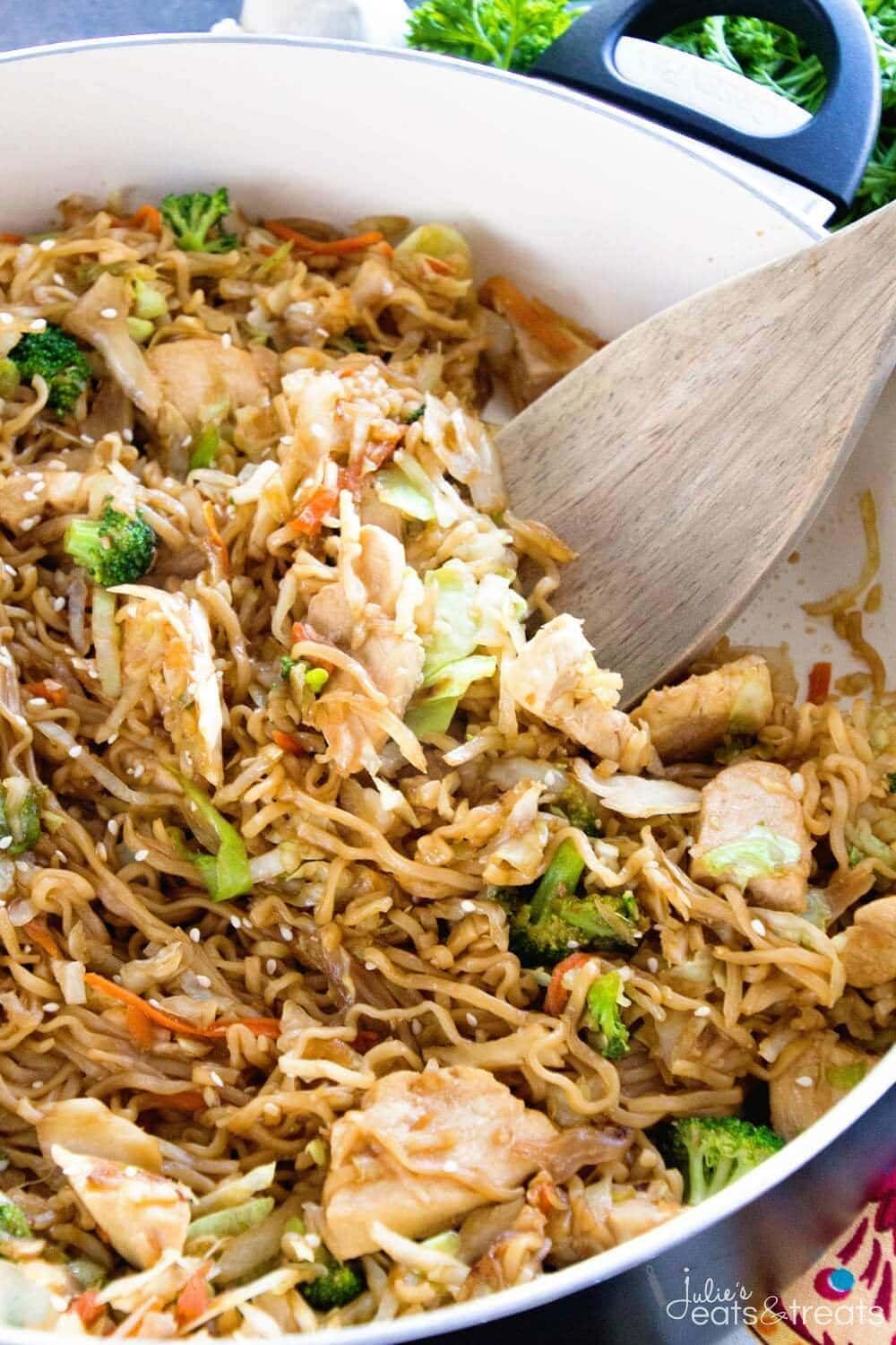 Easy Shrimp Ramen Stir Fry: Weeknight Dinner Idea Easy Shrimp Ramen Stir Fry: Weeknight Dinner Idea