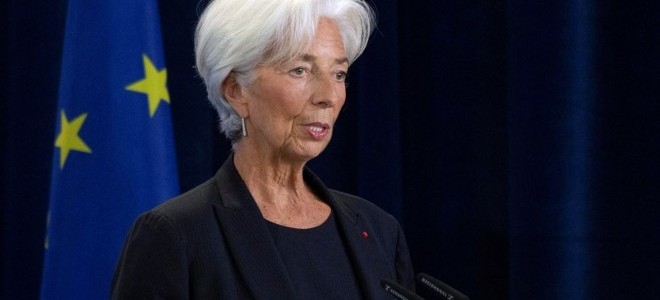 ECB Başkanı Lagarde'dan Enflasyona Karşı Mücadele Stratejisi ECB Başkanı Lagarde'dan Enflasyona Karşı Mücadele Stratejisi