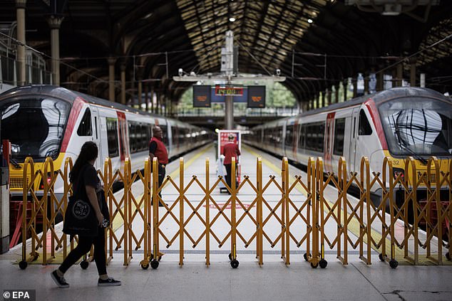 Elizabeth Line Strikes: February & March Disruptions - Dates & Affected Routes Elizabeth Line Strikes: February & March Disruptions - Dates & Affected Routes
