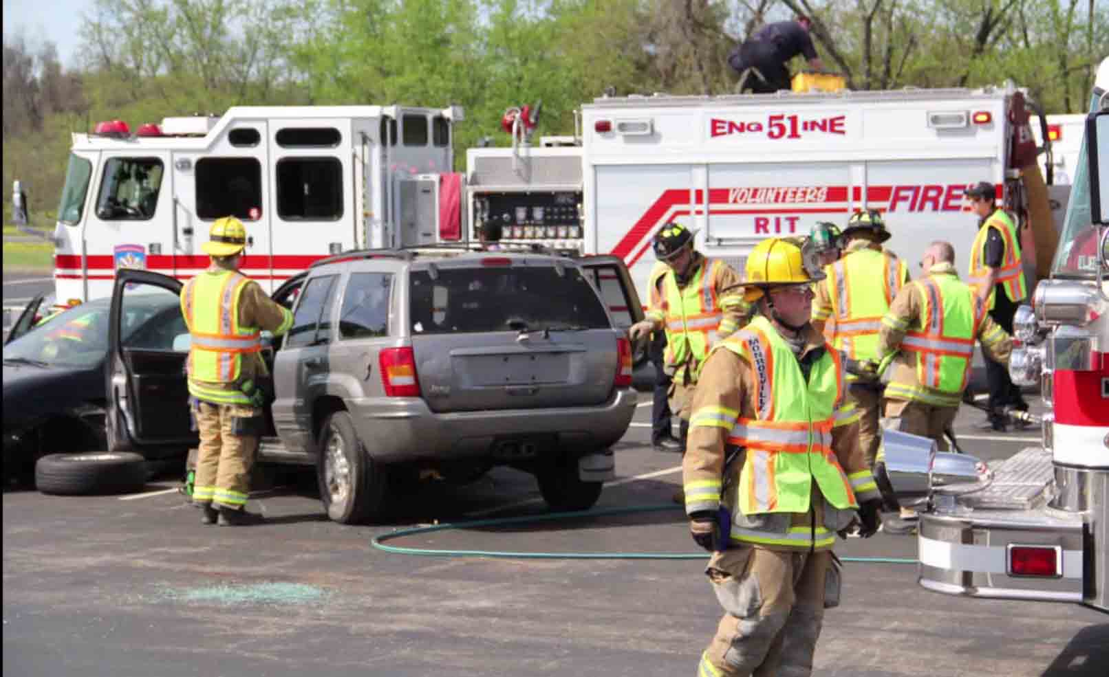 Emergency Services Respond To Major Crash: Road Closure In Effect Emergency Services Respond To Major Crash: Road Closure In Effect
