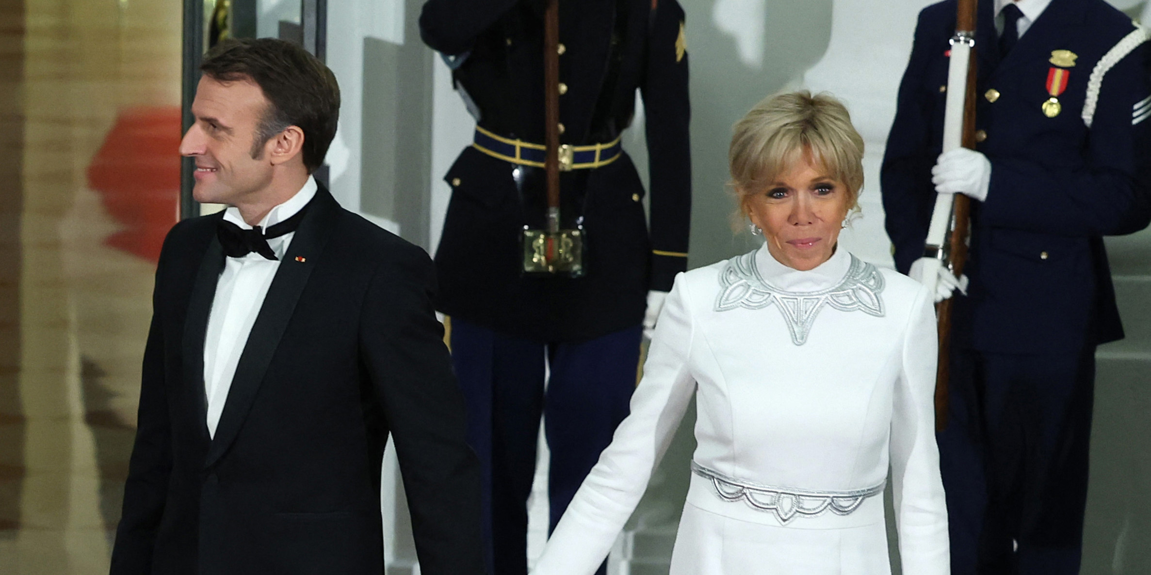 Emotions Fortes: Emmanuel Macron Et Les Victimes De L'armée Israélienne Emotions Fortes: Emmanuel Macron Et Les Victimes De L'armée Israélienne