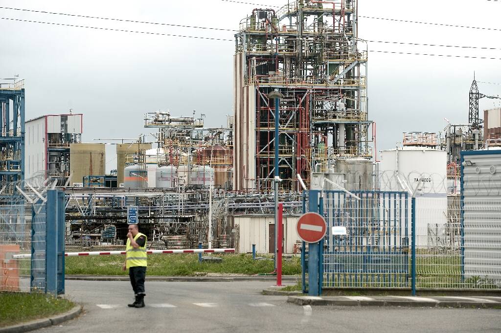 Enquête Sur Les Rejets Toxiques De Sanofi : Démenti Et Réactions Enquête Sur Les Rejets Toxiques De Sanofi : Démenti Et Réactions