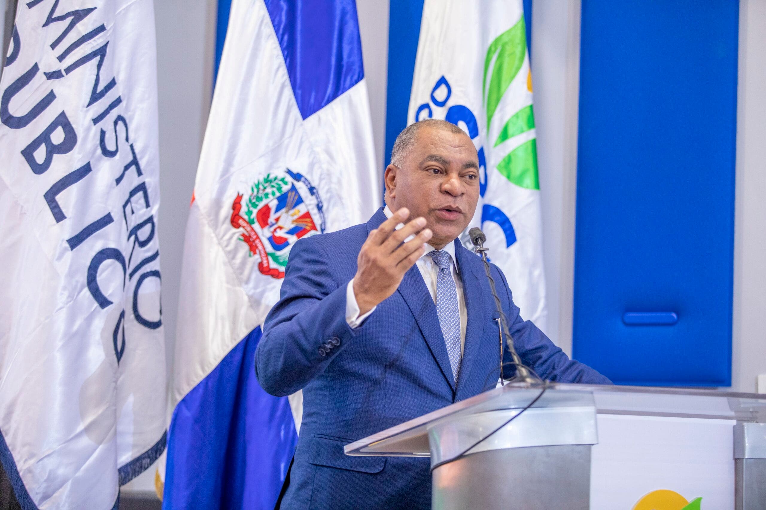 Entrega De 7 Vehículos Al Sistema Penitenciario: Mejoras En La Seguridad Entrega De 7 Vehículos Al Sistema Penitenciario: Mejoras En La Seguridad