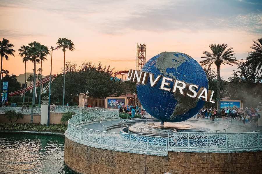 Escape Disney: 7 Must-Try Orlando Restaurants For 2025 Escape Disney: 7 Must-Try Orlando Restaurants For 2025