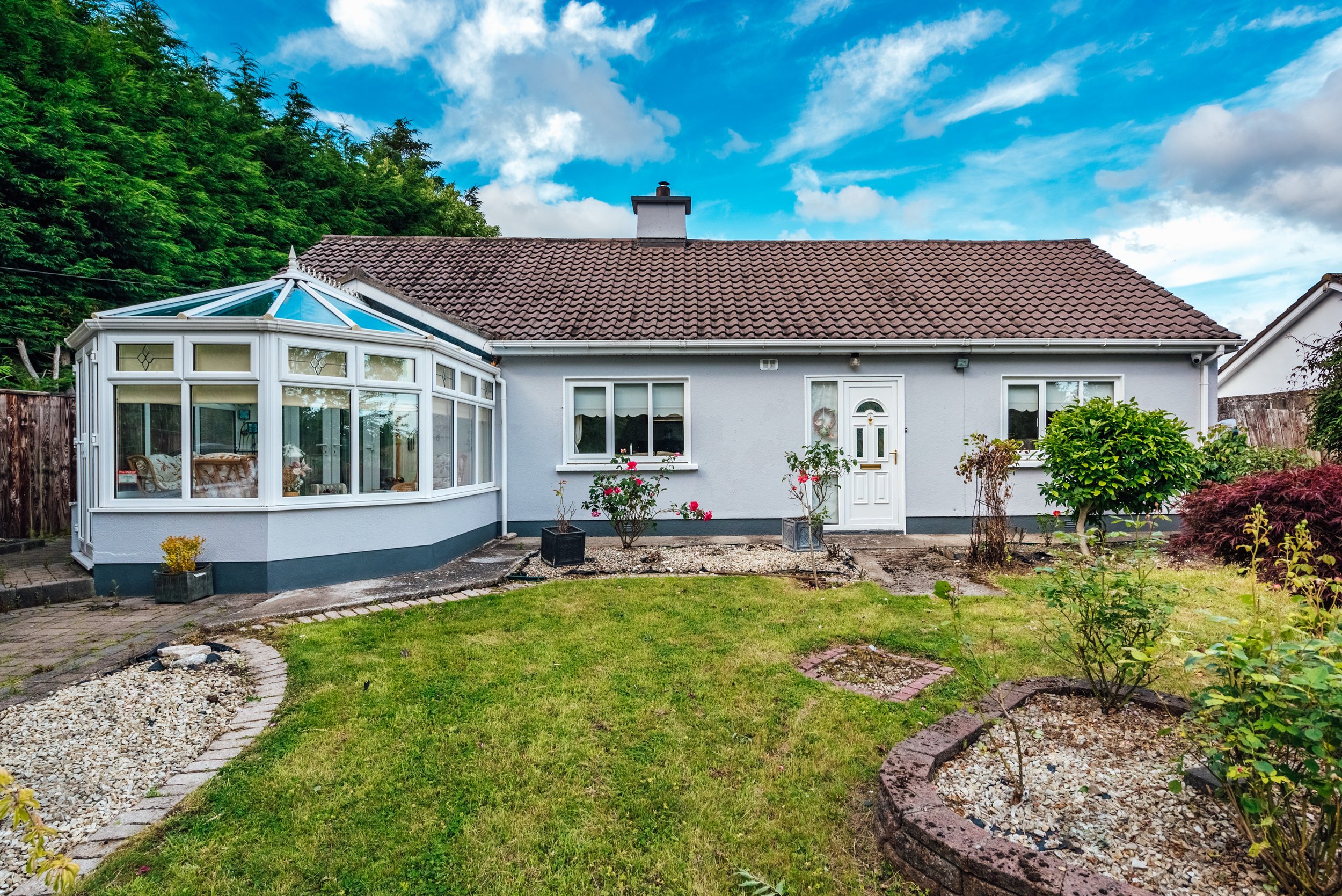 Escape To The Country: Homes, Land & Lifestyle Choices Escape To The Country: Homes, Land & Lifestyle Choices