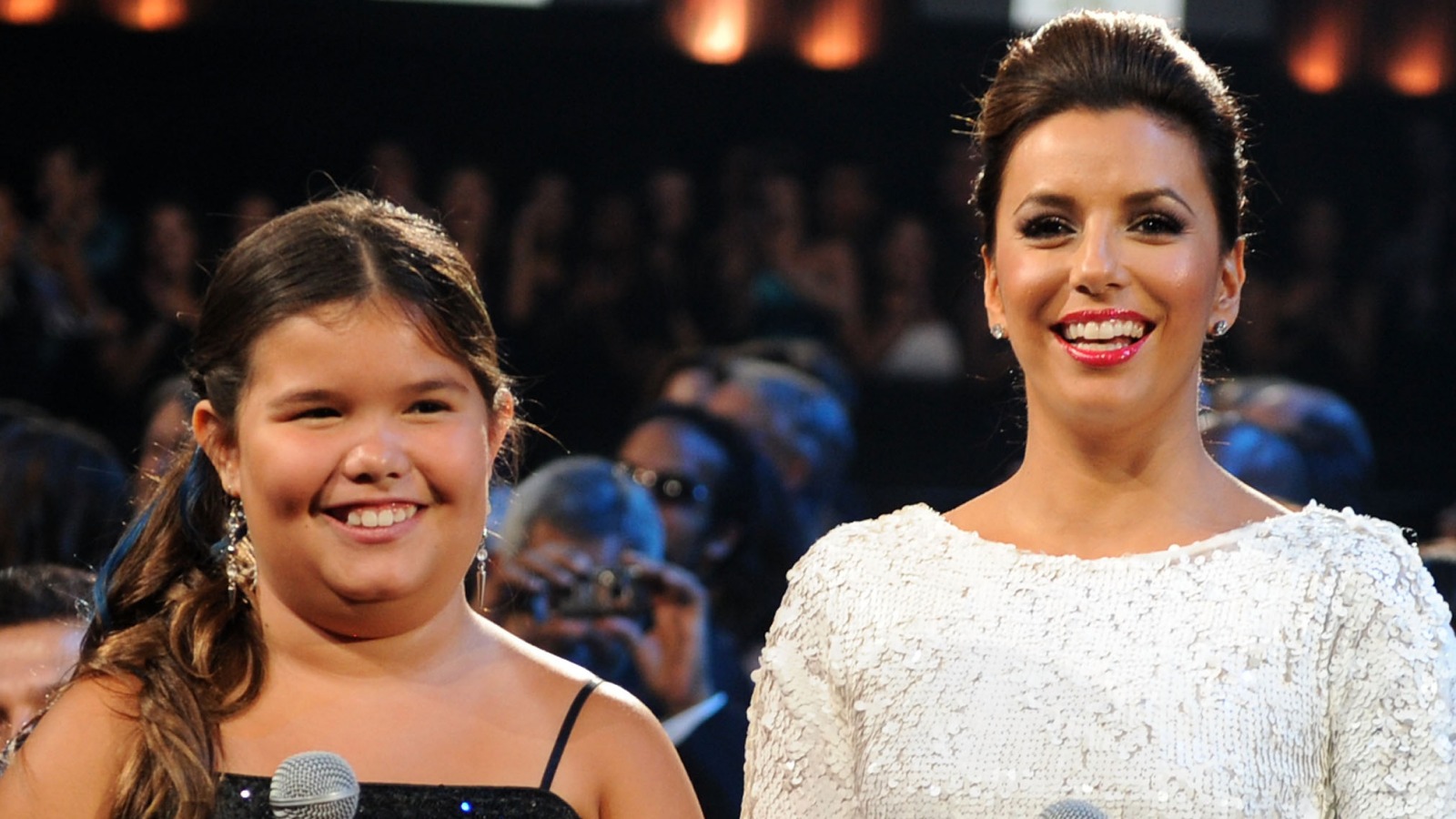 Eva Longoria's Dramatic Hair Transformation: A Stunning New Look Eva Longoria's Dramatic Hair Transformation: A Stunning New Look