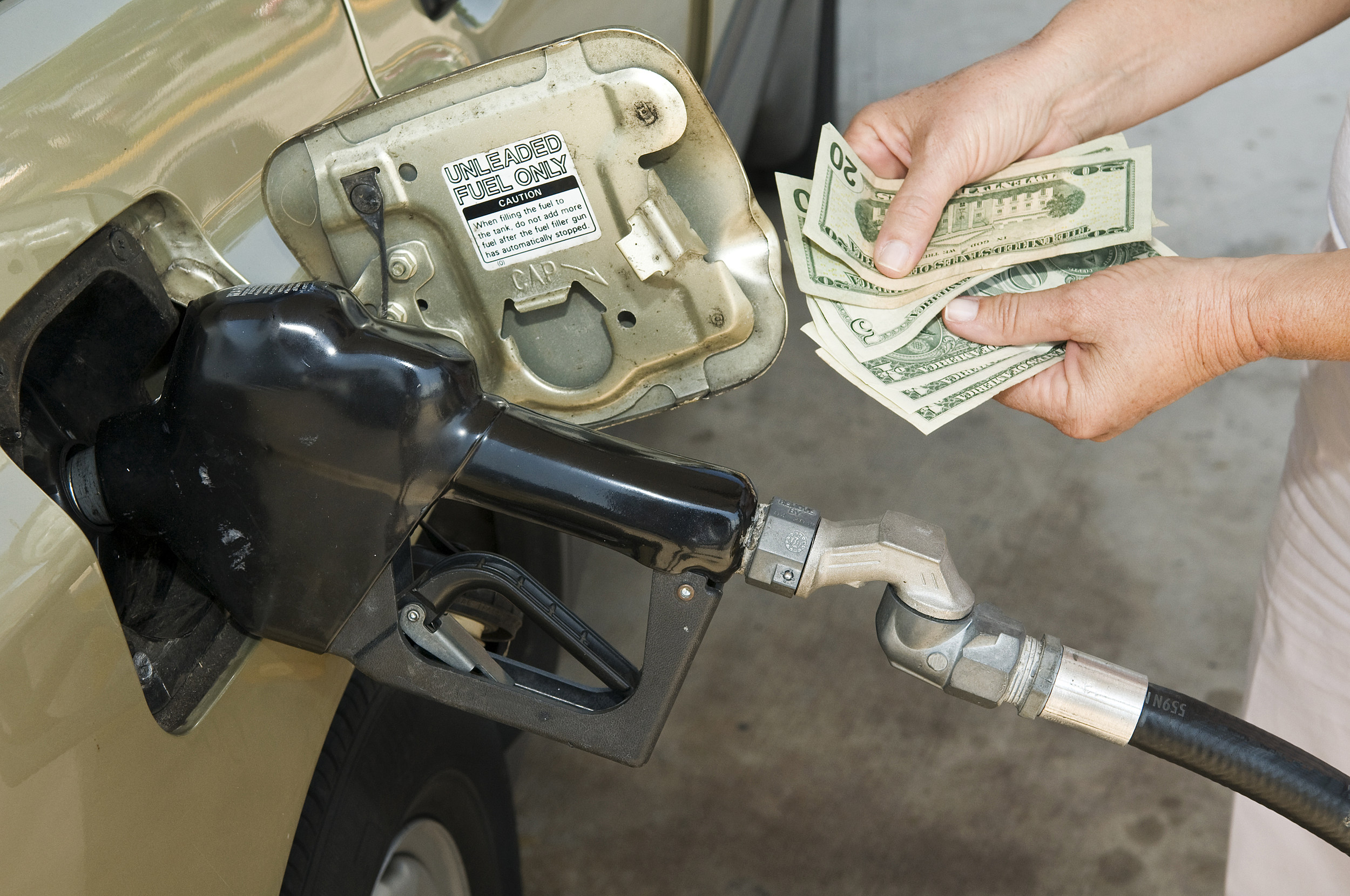 Expect Cheap Gas This Memorial Day Weekend Expect Cheap Gas This Memorial Day Weekend