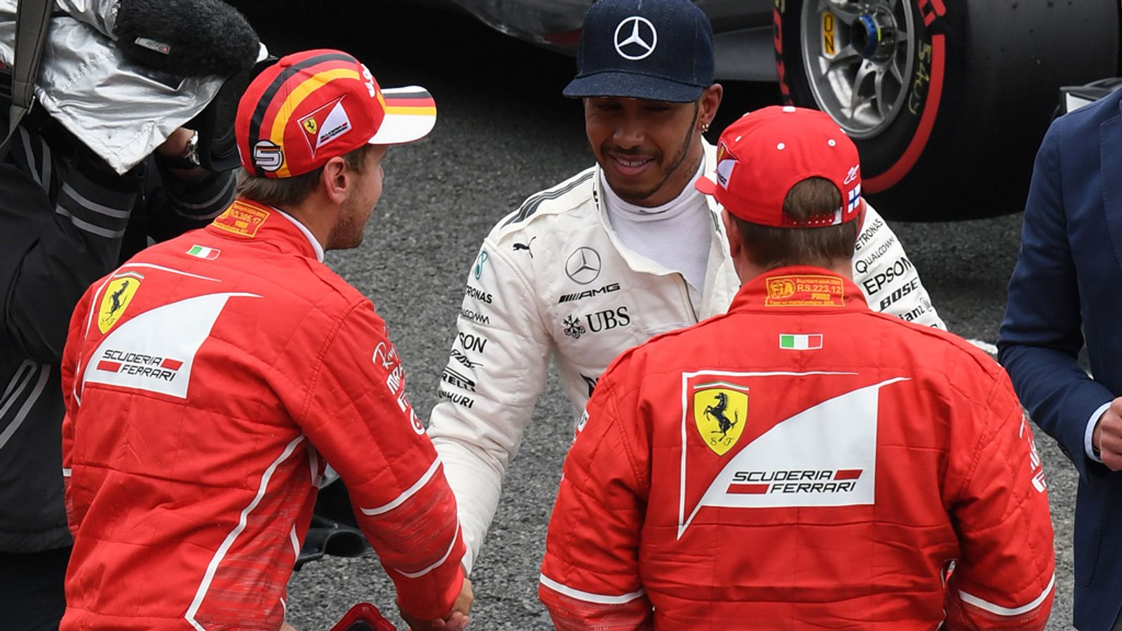 F1 News: Investigation Launched Following Lewis Hamilton Update F1 News: Investigation Launched Following Lewis Hamilton Update