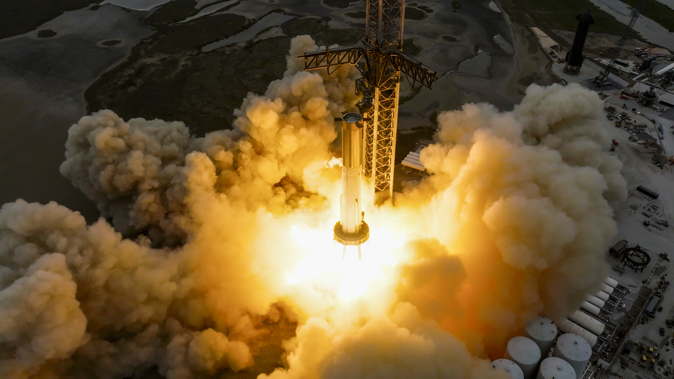 FAA Approves SpaceX Starship Flight 9 License Modifications