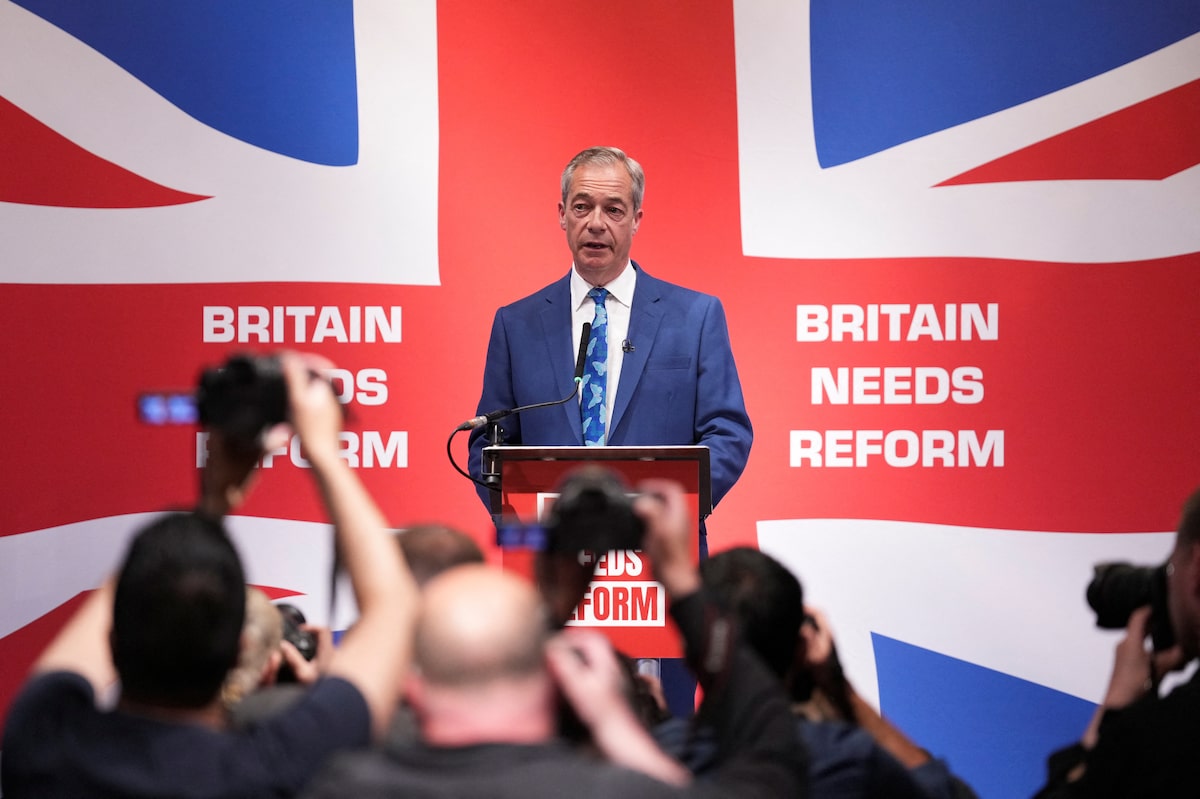 Farage Beats Starmer In UK PM Preference Polls Across Majority Of Constituencies Farage Beats Starmer In UK PM Preference Polls Across Majority Of Constituencies