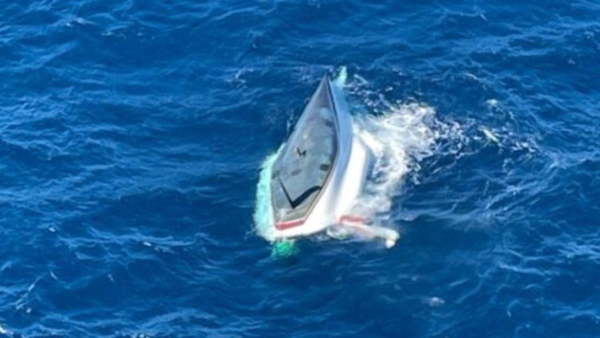 Fatal Accident During Salvage Of Tech Billionaire's Sunken Yacht Fatal Accident During Salvage Of Tech Billionaire's Sunken Yacht
