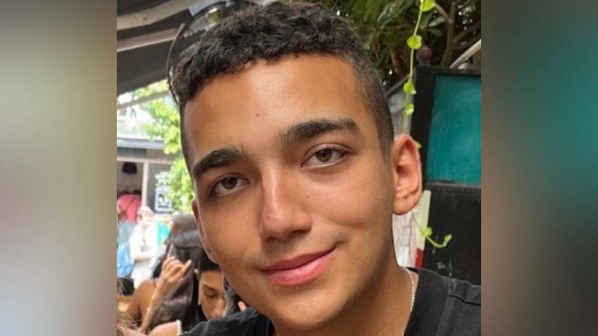 Father Of Gaza Hostage Edan Alexander: Hope Remains, Urges US To Engage Hamas Father Of Gaza Hostage Edan Alexander: Hope Remains, Urges US To Engage Hamas
