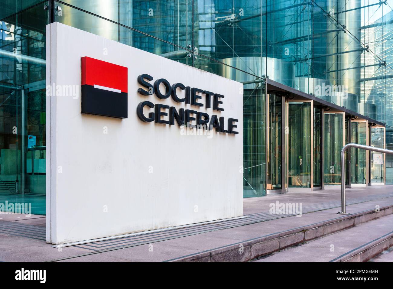 Fin De L'ère Kohler À L'Élysée : Analyse Du Départ Pour La Société Générale Fin De L'ère Kohler À L'Élysée : Analyse Du Départ Pour La Société Générale