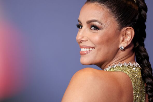 Fisherman's Stew: World's Most Influential Chef's Recipe Wins Over Eva Longoria Fisherman's Stew: World's Most Influential Chef's Recipe Wins Over Eva Longoria