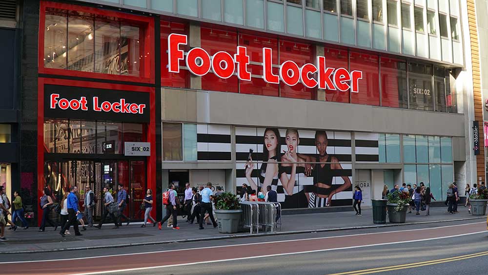 Foot Locker Earnings: Positive Signs For Nike's Recovery, Analysts Suggest Foot Locker Earnings: Positive Signs For Nike's Recovery, Analysts Suggest