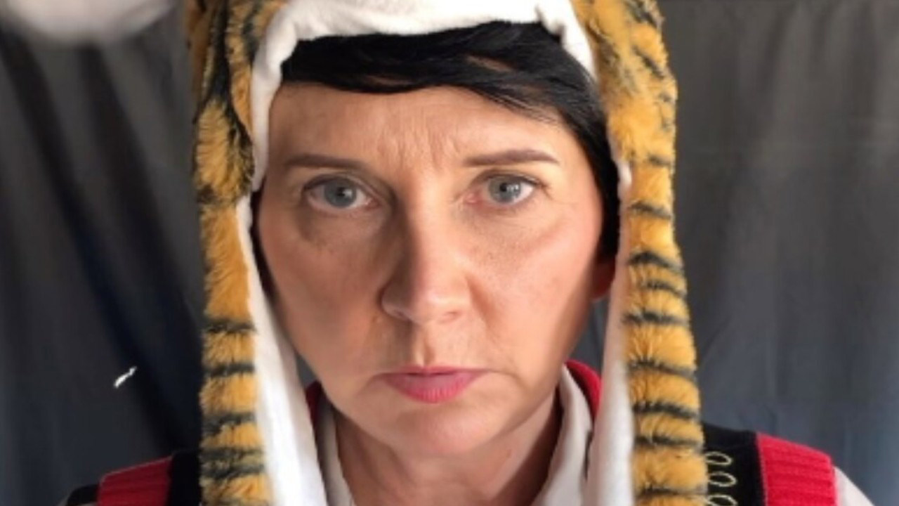 Four Seasons: Netflix Series Trailer Featuring Tina Fey, Steve Carell, And John Lithgow Four Seasons: Netflix Series Trailer Featuring Tina Fey, Steve Carell, And John Lithgow