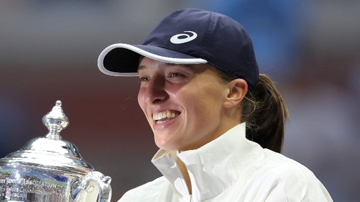 French Open: Swiatek And Alcaraz Lead, Osaka's Exit Shocks Fans French Open: Swiatek And Alcaraz Lead, Osaka's Exit Shocks Fans
