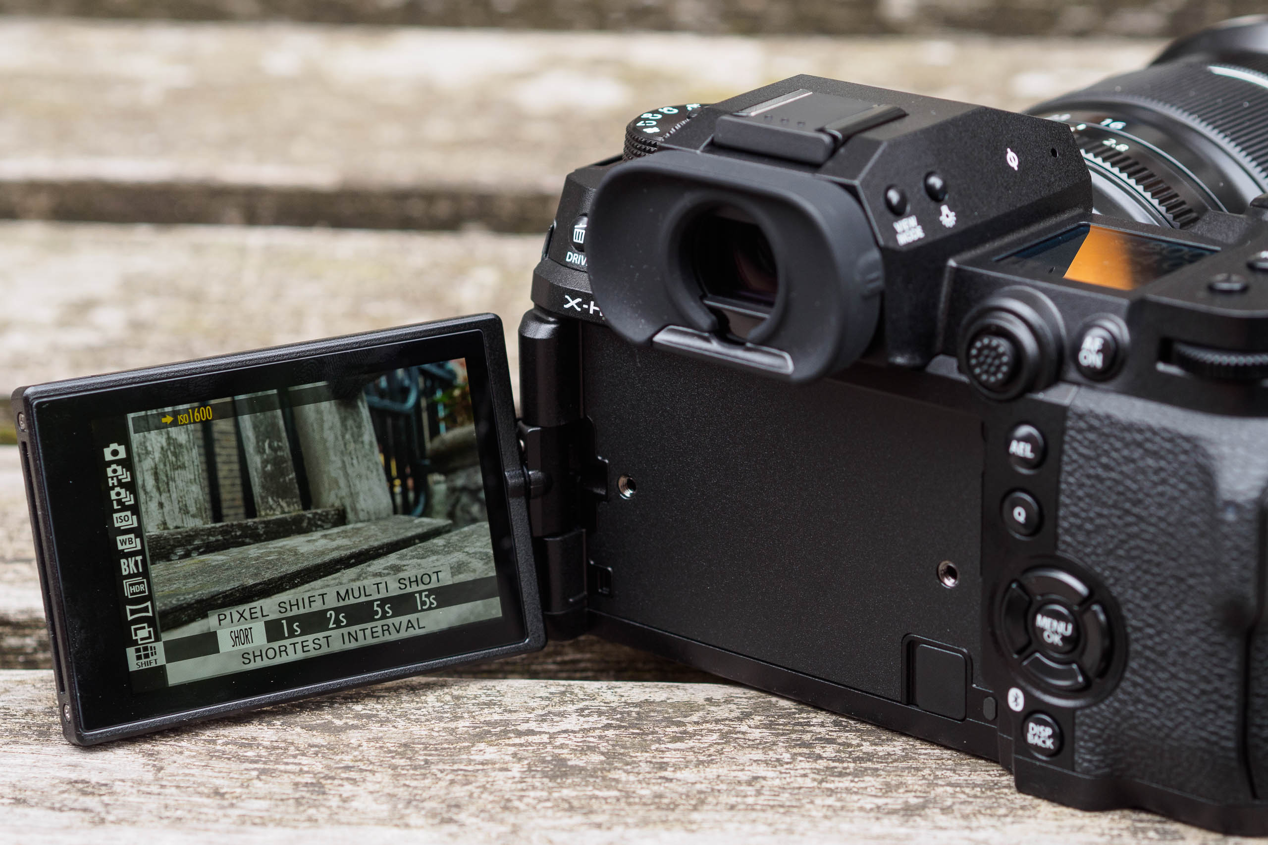 Fujifilm X-H2: A Hands-On Experience - Whimsical, Refreshing, And Fun To Use Fujifilm X-H2: A Hands-On Experience - Whimsical, Refreshing, And Fun To Use