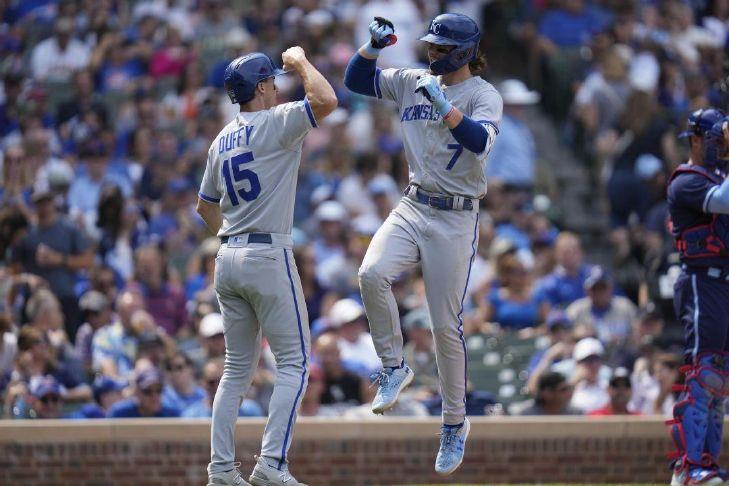 Garcia's Homer, Witt's RBI Double Power Royals Past Guardians 4-3