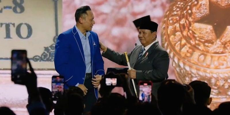 Giant Sea Wall: Menko AHY Beri Update Terbaru Proyek Giant Sea Wall: Menko AHY Beri Update Terbaru Proyek