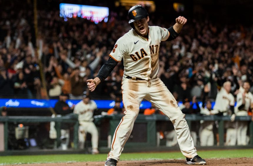 Giants Vs. Padres Game Prediction: Analyzing A Close Contest Giants Vs. Padres Game Prediction: Analyzing A Close Contest