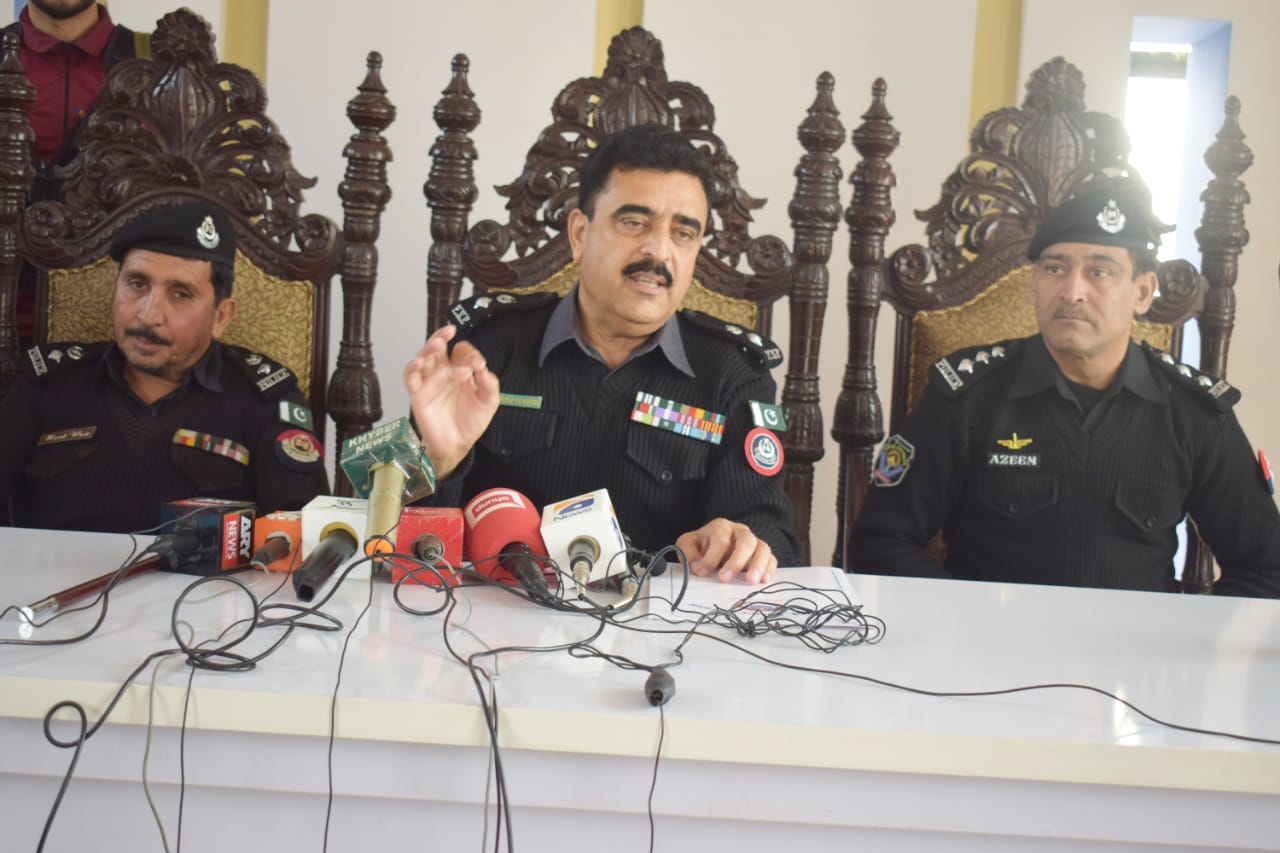 گجرانوالہ میں خونریز فائرنگ: دیرینہ دشمنی کی وجہ سے 5 افراد جاں بحق، ملزم ہلاک گجرانوالہ میں خونریز فائرنگ: دیرینہ دشمنی کی وجہ سے 5 افراد جاں بحق، ملزم ہلاک